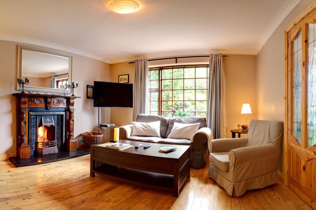 Woodside Lodge Accomodation Westport Exteriör bild